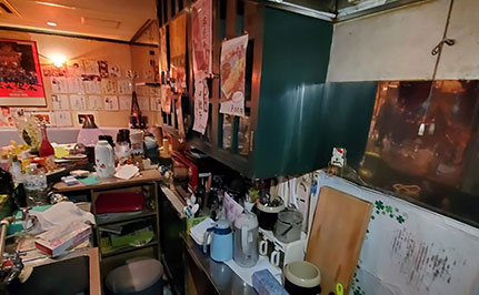 部屋単位の遺品整理 作業前の写真